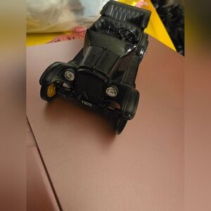 Classic Black Collectible Car 1925